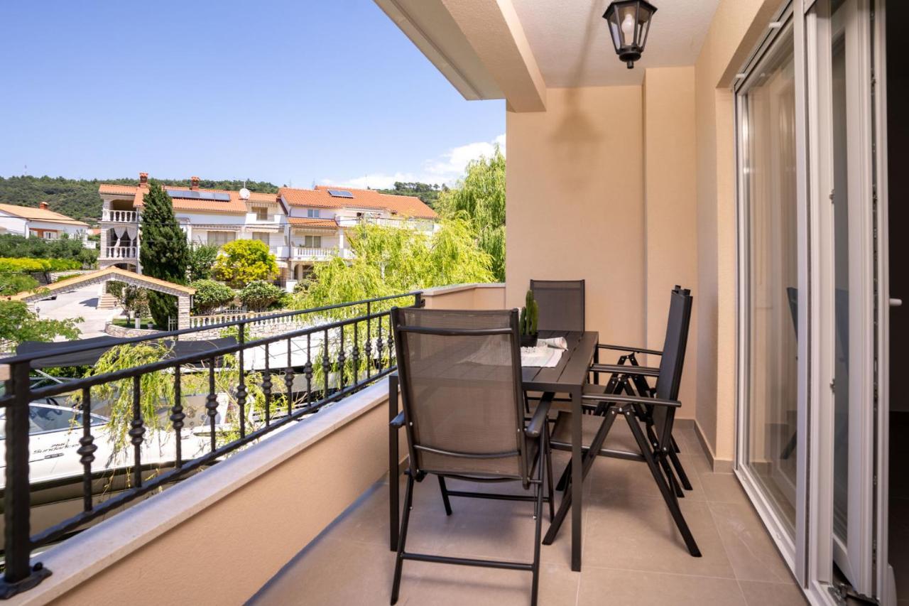 Arba Sunshine Apartman Palit Kültér fotó